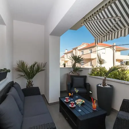Apartman Kastela,split 게스트하우스 Kaštela