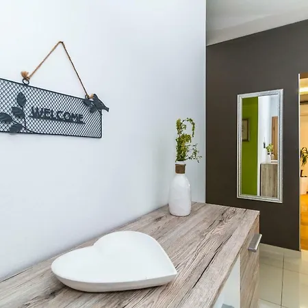 Apartman Kastela,split 게스트하우스 *